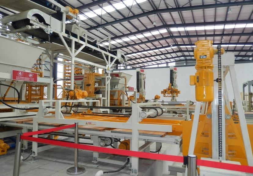 空心磚制磚機、多孔空心磚機生產(chǎn)線